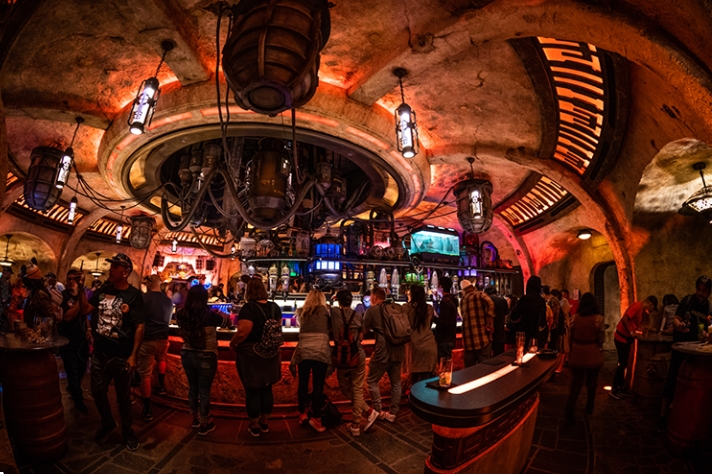 ogaʼs cantina disneyland